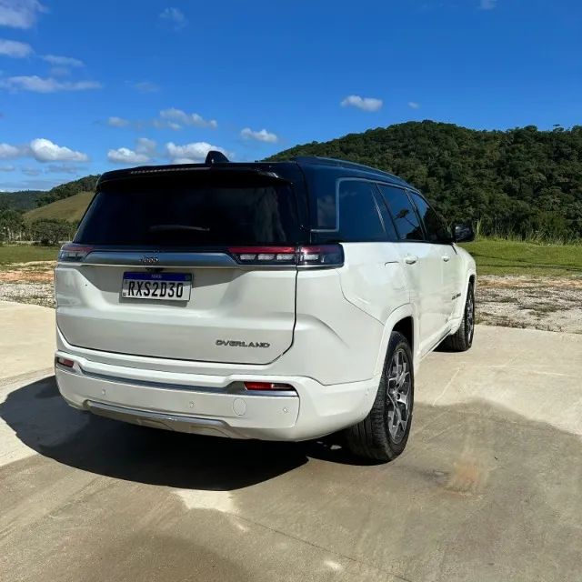 JEEP COMMANDER OVERLAND 7 LUGARES E TETO SOLAR.  - Foto 3