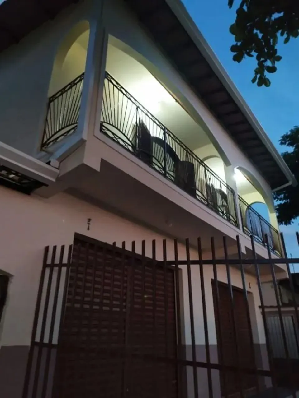 Imobiliária Ethos vende ótimo sobrado á Venda na Vila Tesouro
