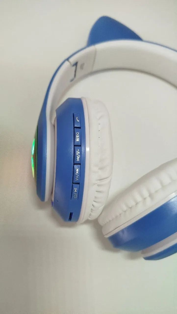 Fone de ouvido Bluetooth Cat STN-28 com orelhas de gato - Foto 3