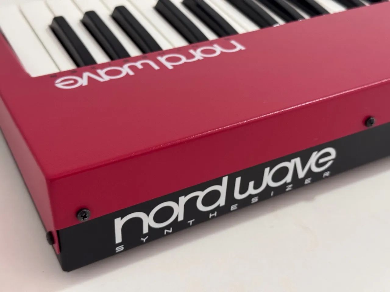 Nord Wave - Sintetizador Profissional com Suporte a Samples - Foto 4