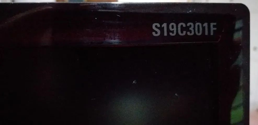 Monitor Samsung S19c301f 18.5 Led Dual View Preto (Usado) - Foto 5