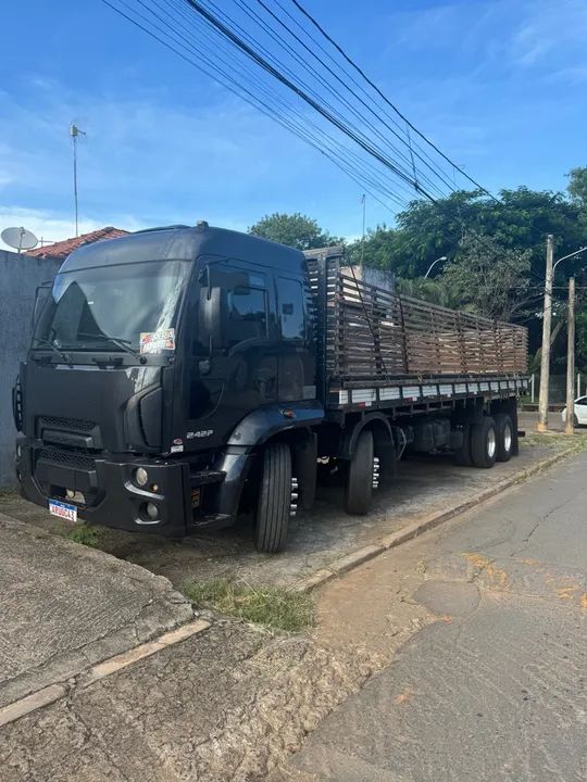 Caminhão Ford Cargo 2422 - 2012 - Foto 7
