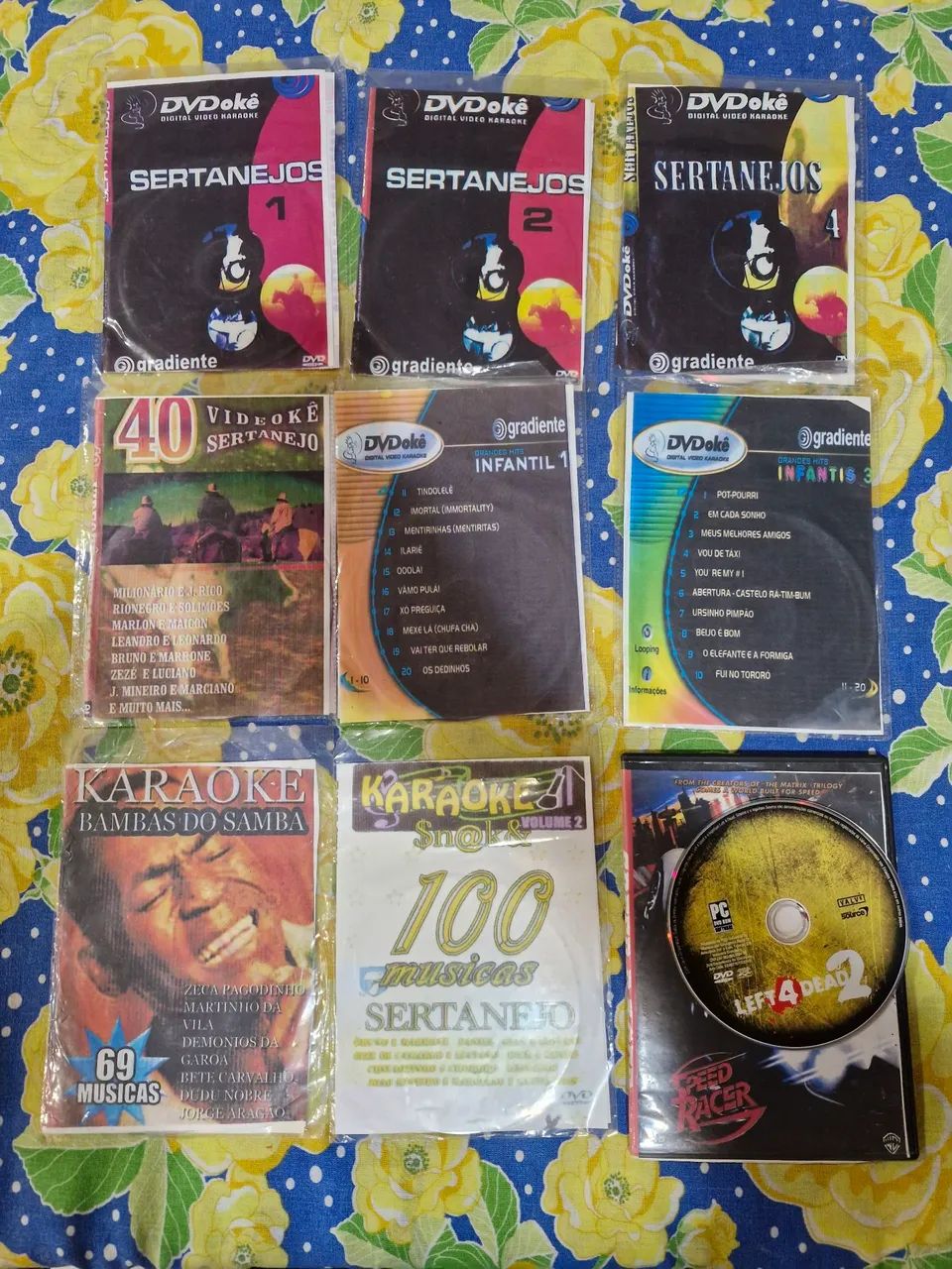 Coleção de DVDs Karaokê e Filmes - Foto 3