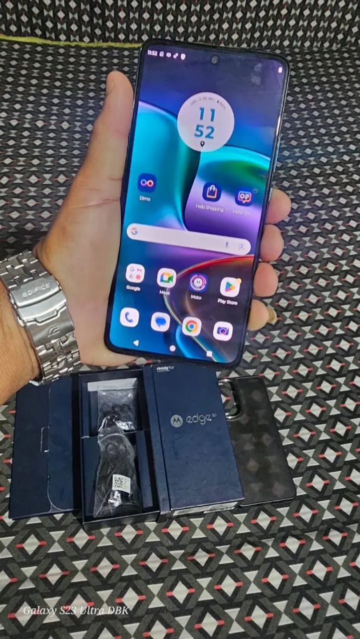 Motorola edge 30
