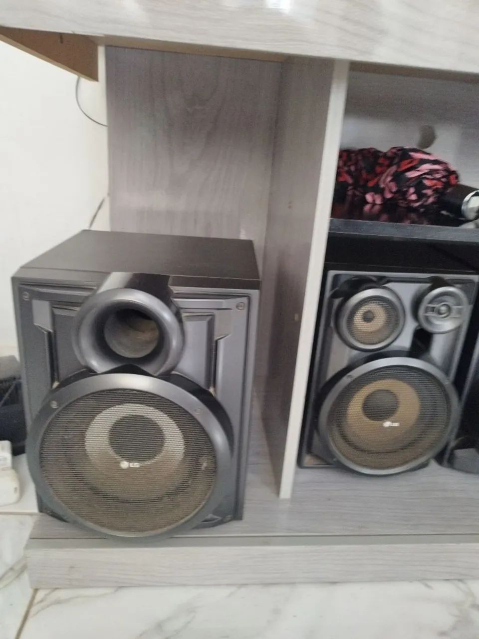 Som LG com CD Player, MP3 ,USB, modelo MCT362 com 3 caixas uma e sub, 350W - Foto 3