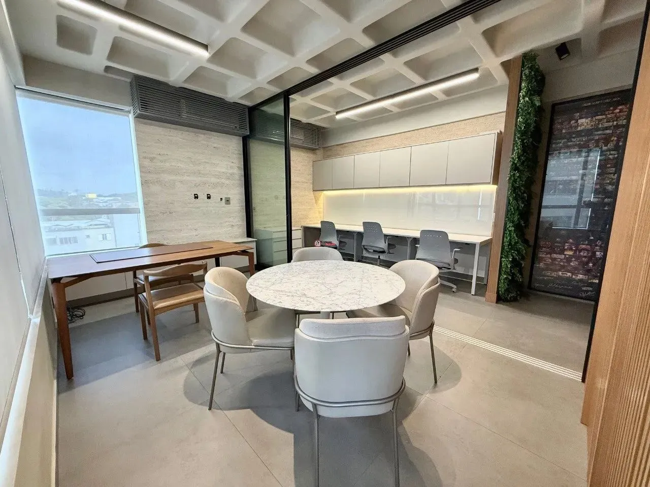 Sala com 39m² e garagem à venda na Pampulha