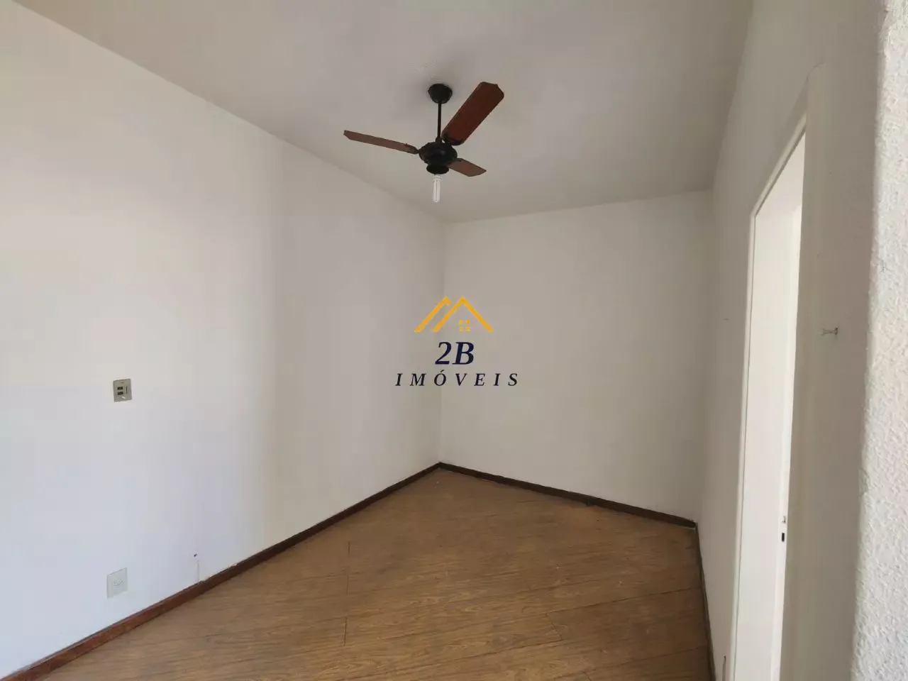 Quarto e sala à venda no Estácio - Rio de Janeiro - RJ