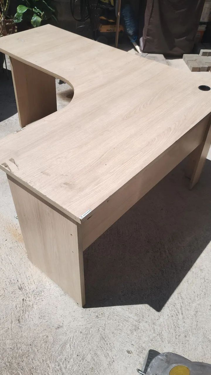 L-shaped office desk