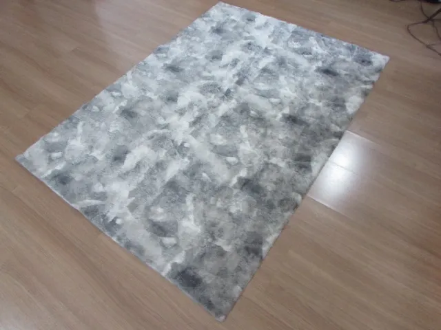 Tapete ecologico 1,50x1,00m cinza imitação chinchila 006-15