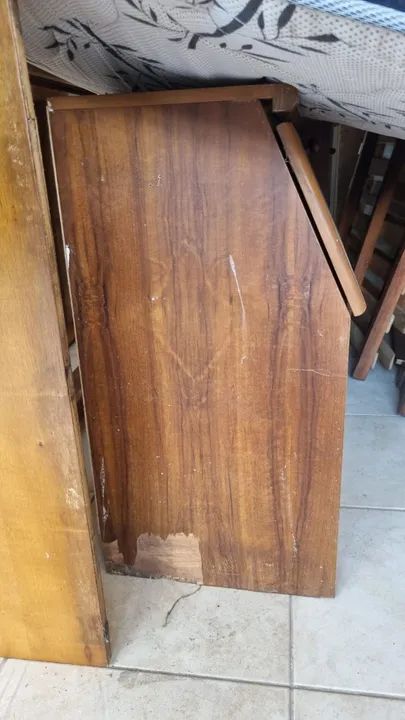 Triliche de Madeira Maciça Antiga - Com Colchão, Estante, Baú e Mesa - Foto 5