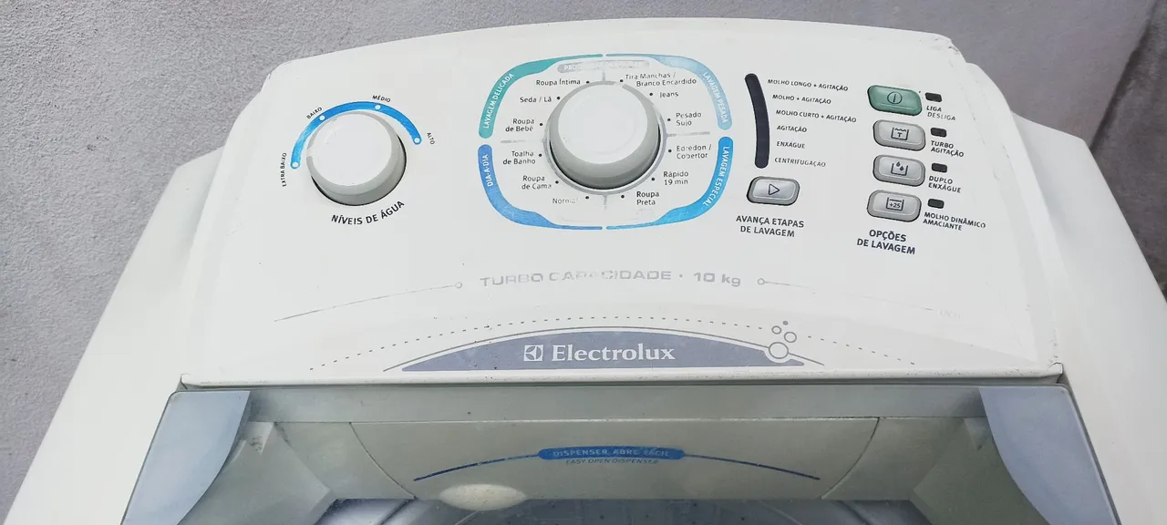 Máquina de lavar roupa Eletrolux 10kg