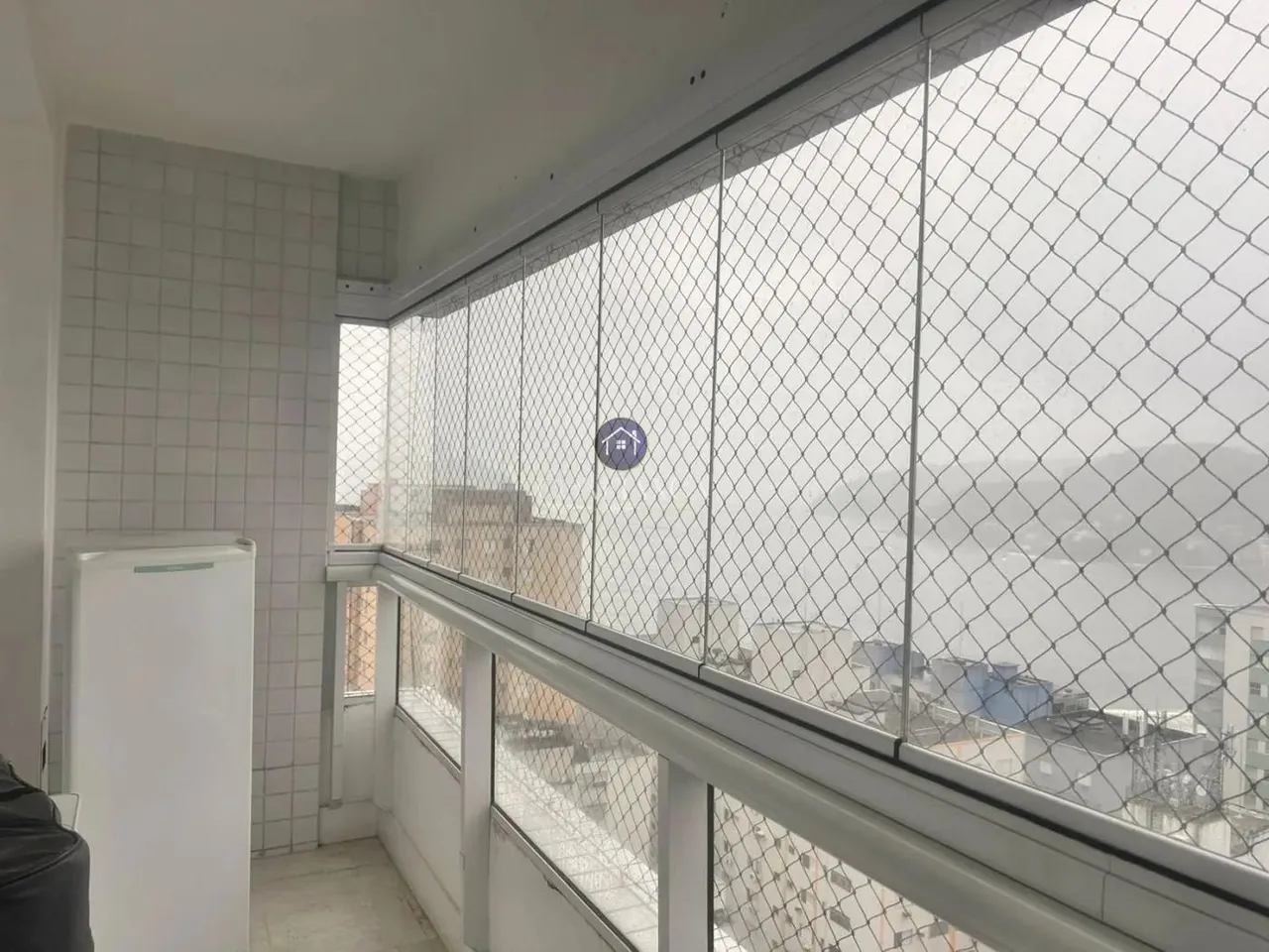 Apartamento para Venda em São Vicente, Centro, 2 dormitórios, 2 suítes, 3 banheiros, 1 vag