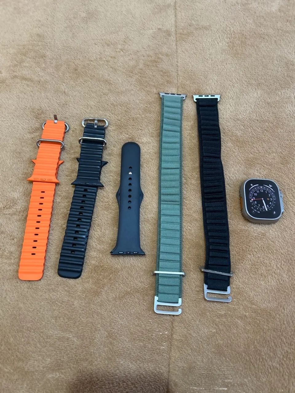 Apple Watch Ultra 2 + 5 Pulseiras