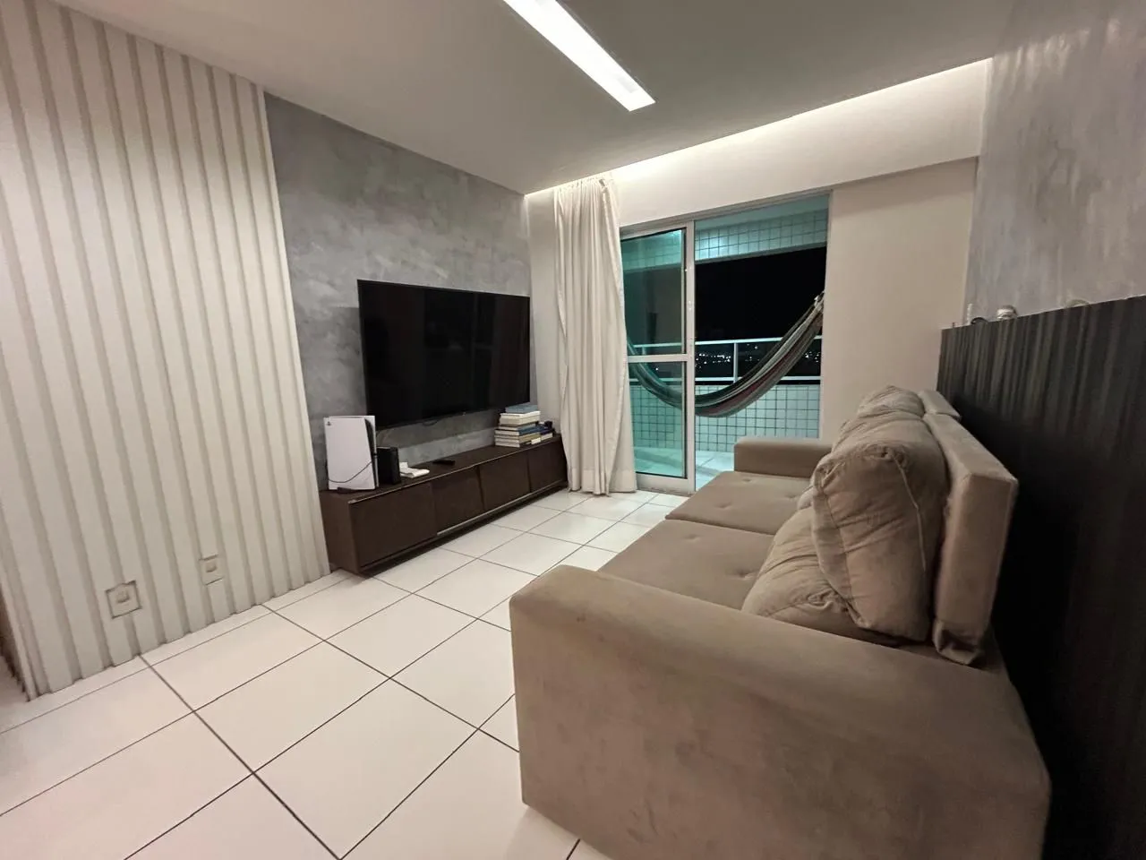 Nossa Nova NP 100 m, 3/4 sdo 1 suíte, dependêcia