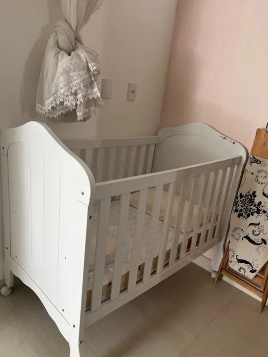 Berço de Bebê Branco