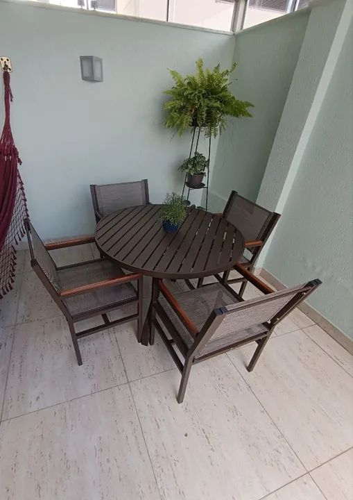 Conjunto de Mesa e Cadeiras de Jantar  - Foto 2