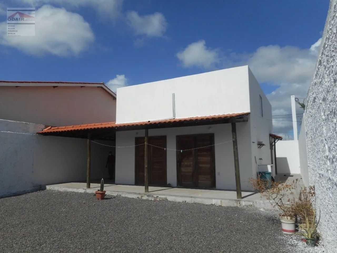 Casa à venda em Governador Mangabeira- Ba