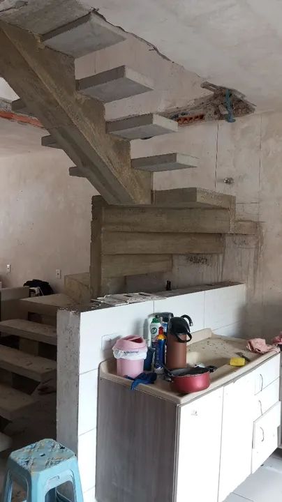 Escada de Concreto em Viga Central  - Foto 2
