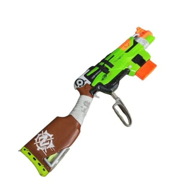 おっち　NERF ZombieStrike Macheteのみ Nerf zombiestrike slingfire em perfeito estado funcionando sem os