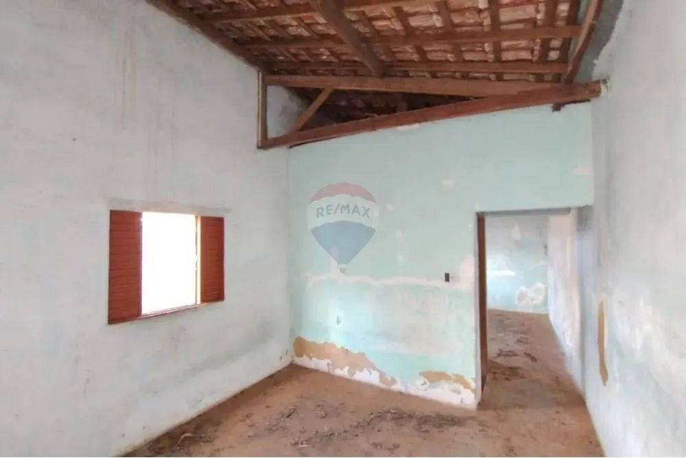 Terreno á venda de 200 m² no Jardim Luíza