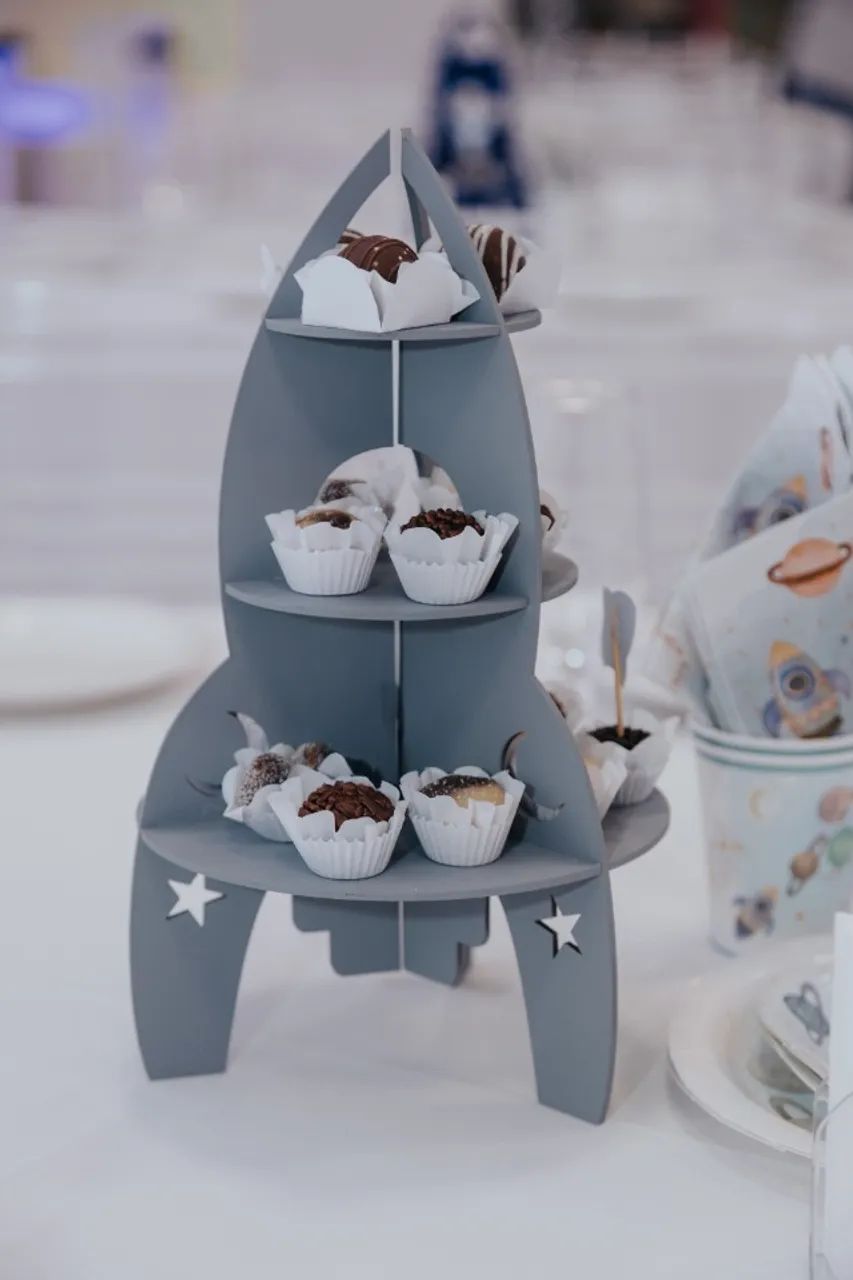 9 centros de mesa foguete 5 azuis e 4 cinzas  - Foto 4