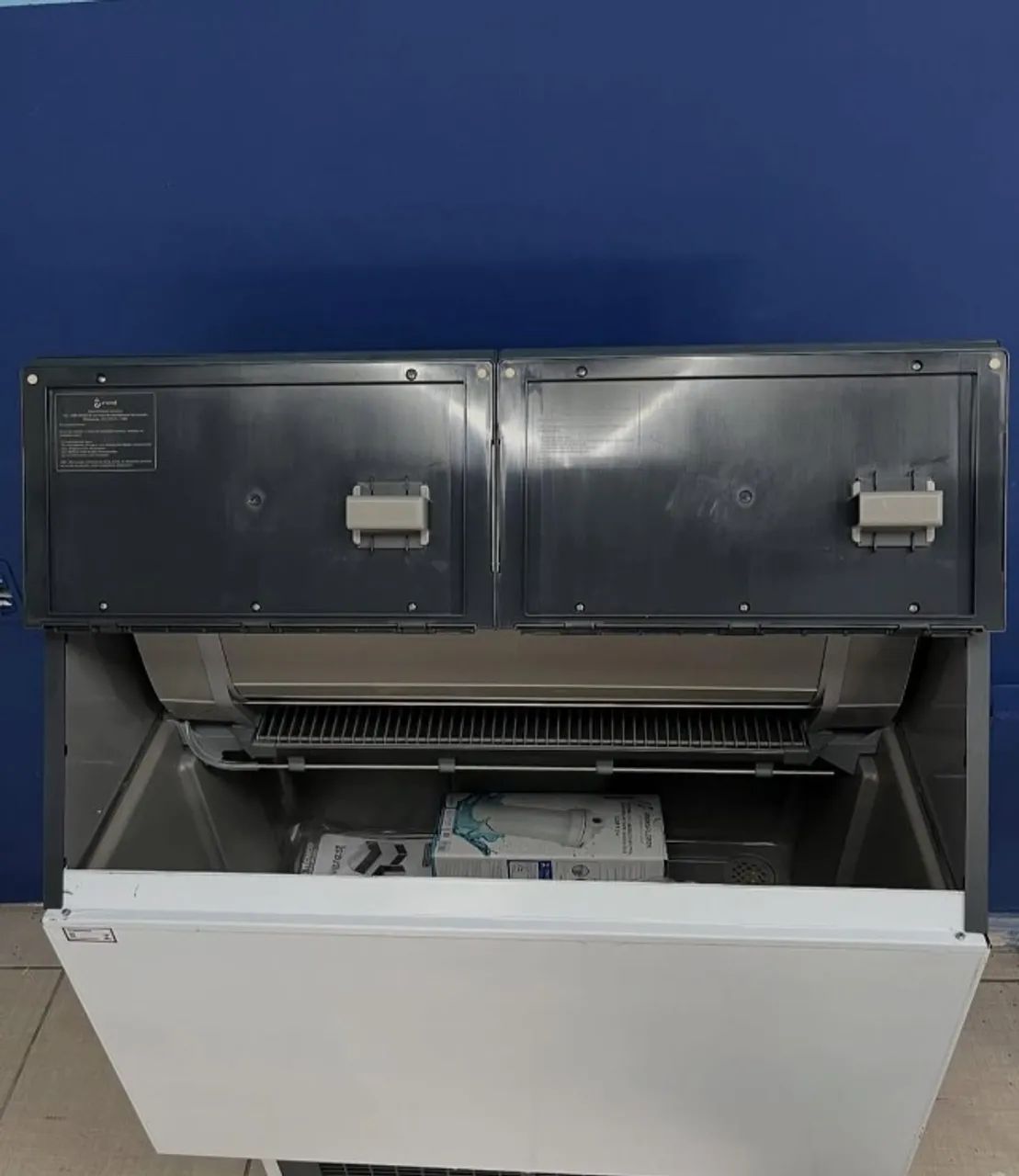 MÁQUINA DE GELO EM CUBOS DE 150KG - Foto 3