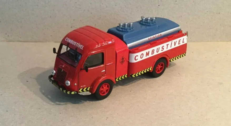 Miniatura 1/43 Caminhão Combustível Aviação