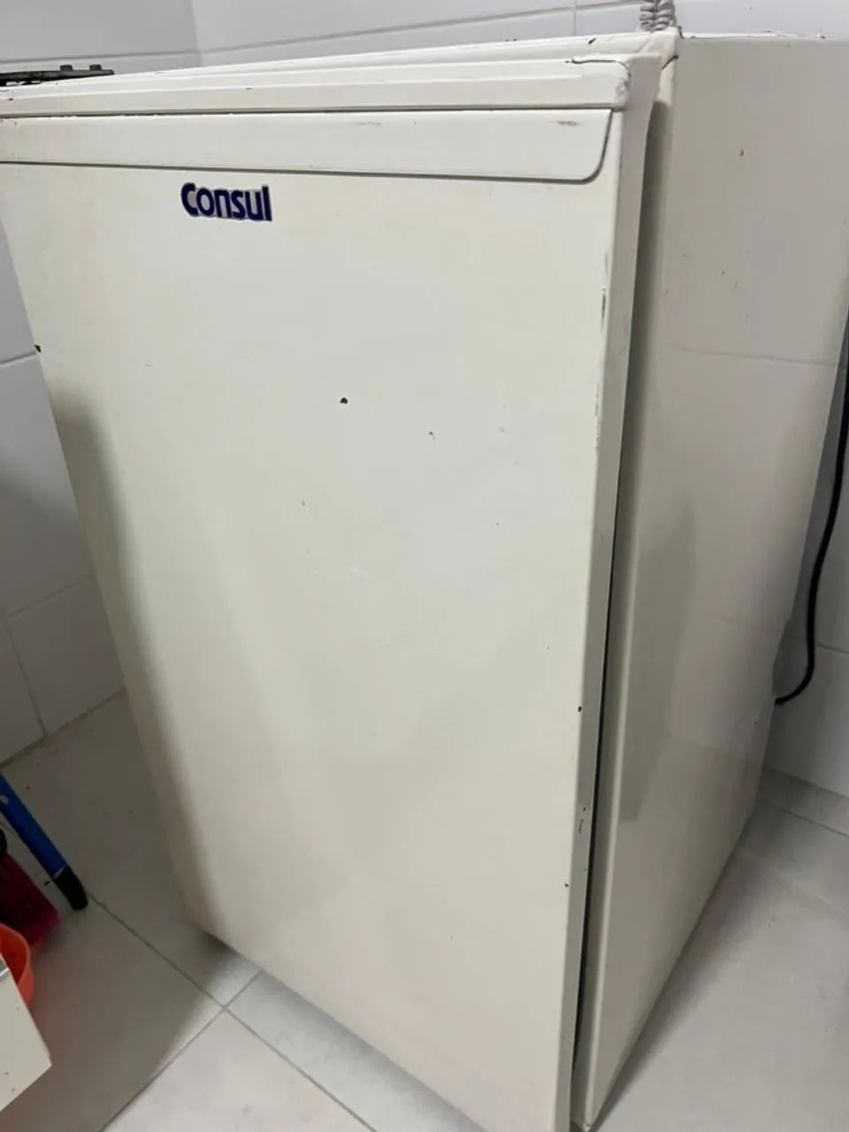 Frigobar Consul 90 litros