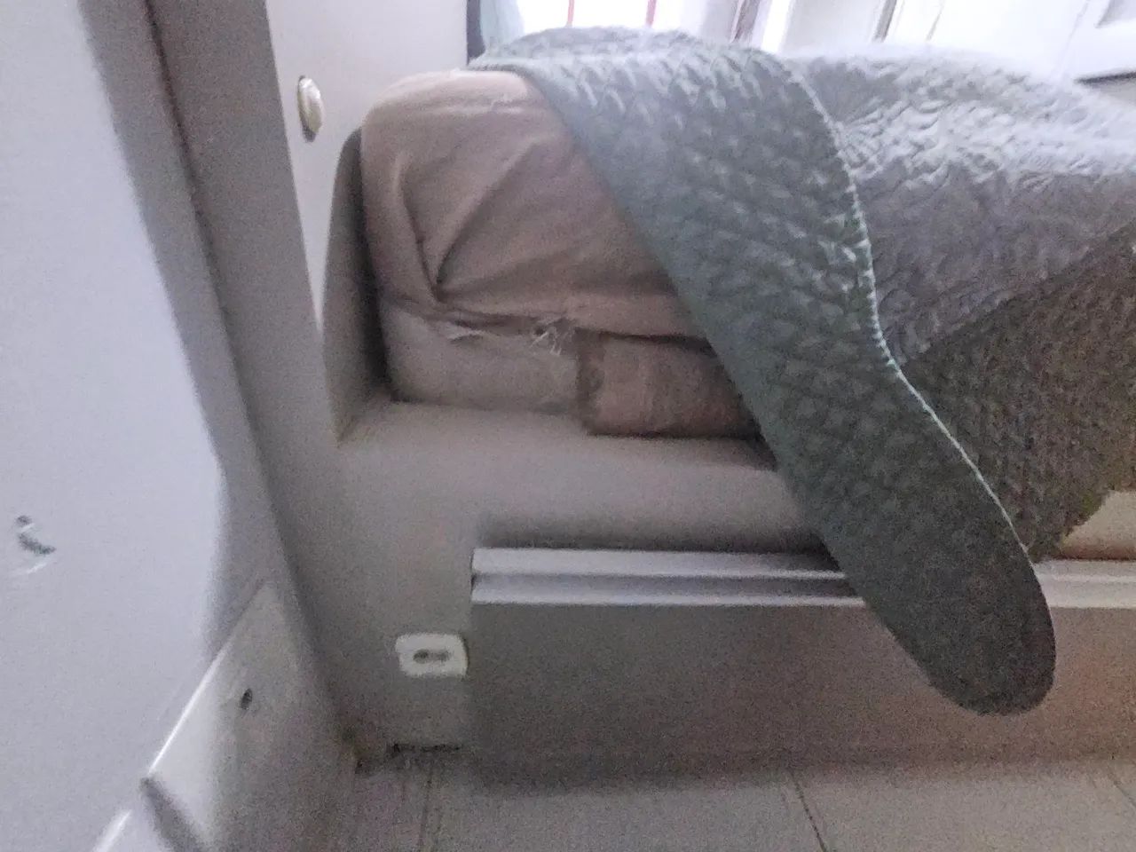 Cabeceira e cama - Foto 2