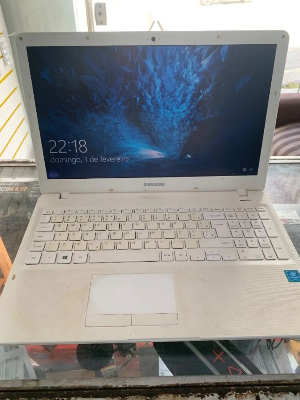 Notebook Samsung ( concerto ou retirada de peças)