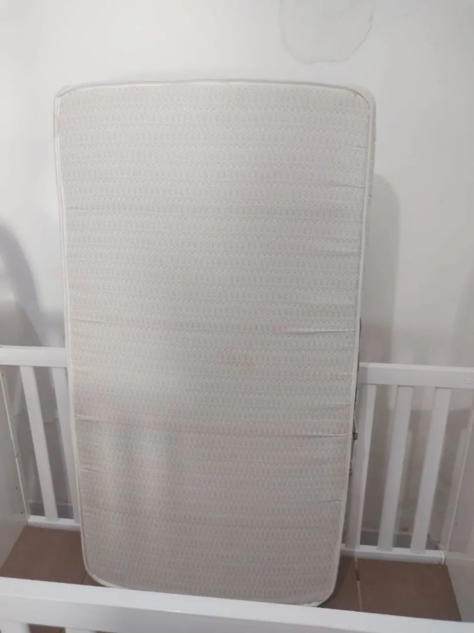 Vendo Berço com colchão  - Foto 4