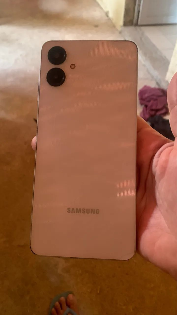 Samsung A06 128GB - Foto 2