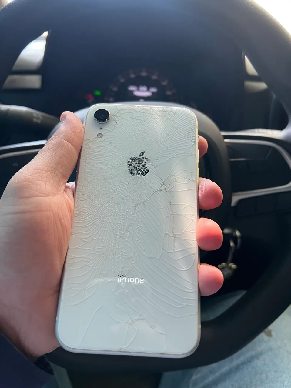 IPHONE XR - Foto 3