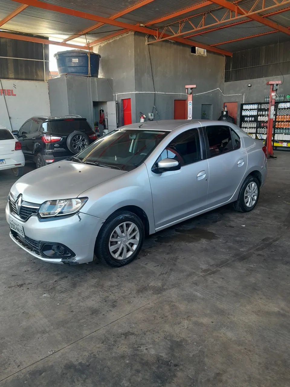 Renault Logan Expression Hi-flex 1.6 8V 4P 2014 - Foto 2