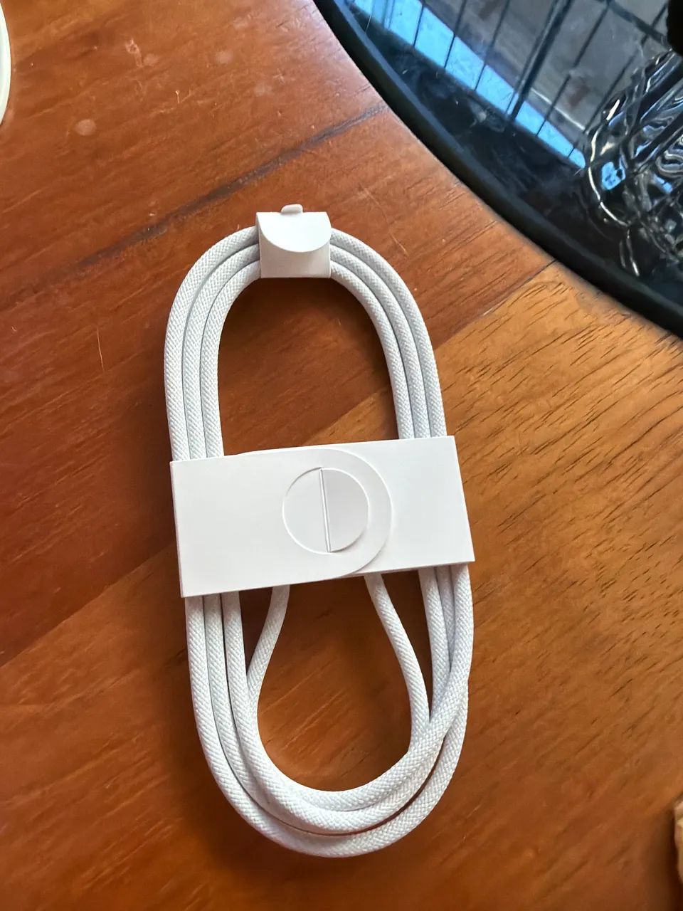 Cabo tipo C veio na caixa do iphone 16 pro max 