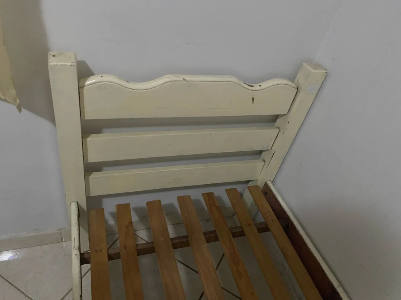 Cama de madeira Maciça  - Foto 4