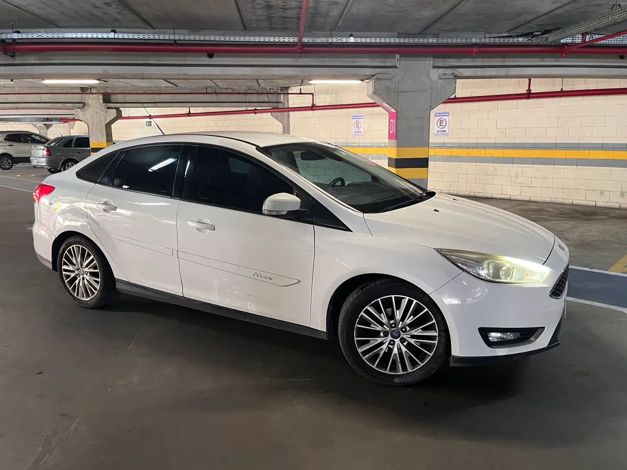 Ford Focus Fastback Se/se Plus 2.0 Flex Aut. 2017 - Foto 3