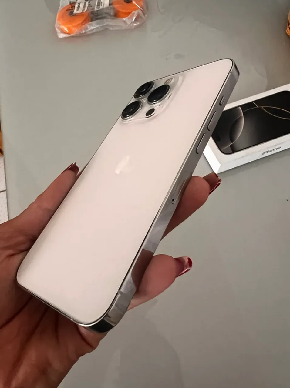 iPhone 14 Pro Max 128 - Grafite 128GB semi novo - Celulares e