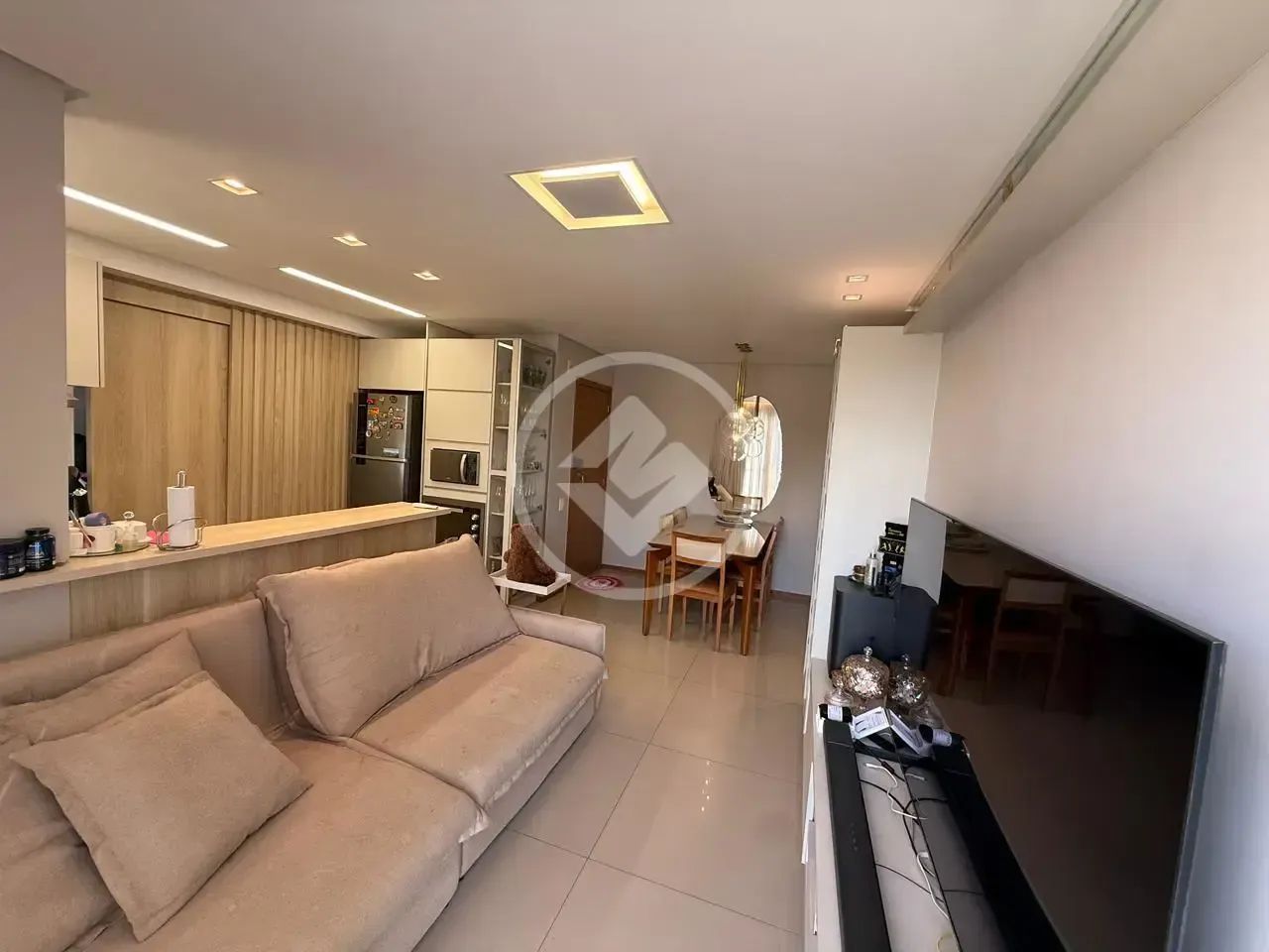 Apartamento à venda no Oeste 360 Setor Oeste em Goiânia com 2 quartos e suíte codigo: 3377