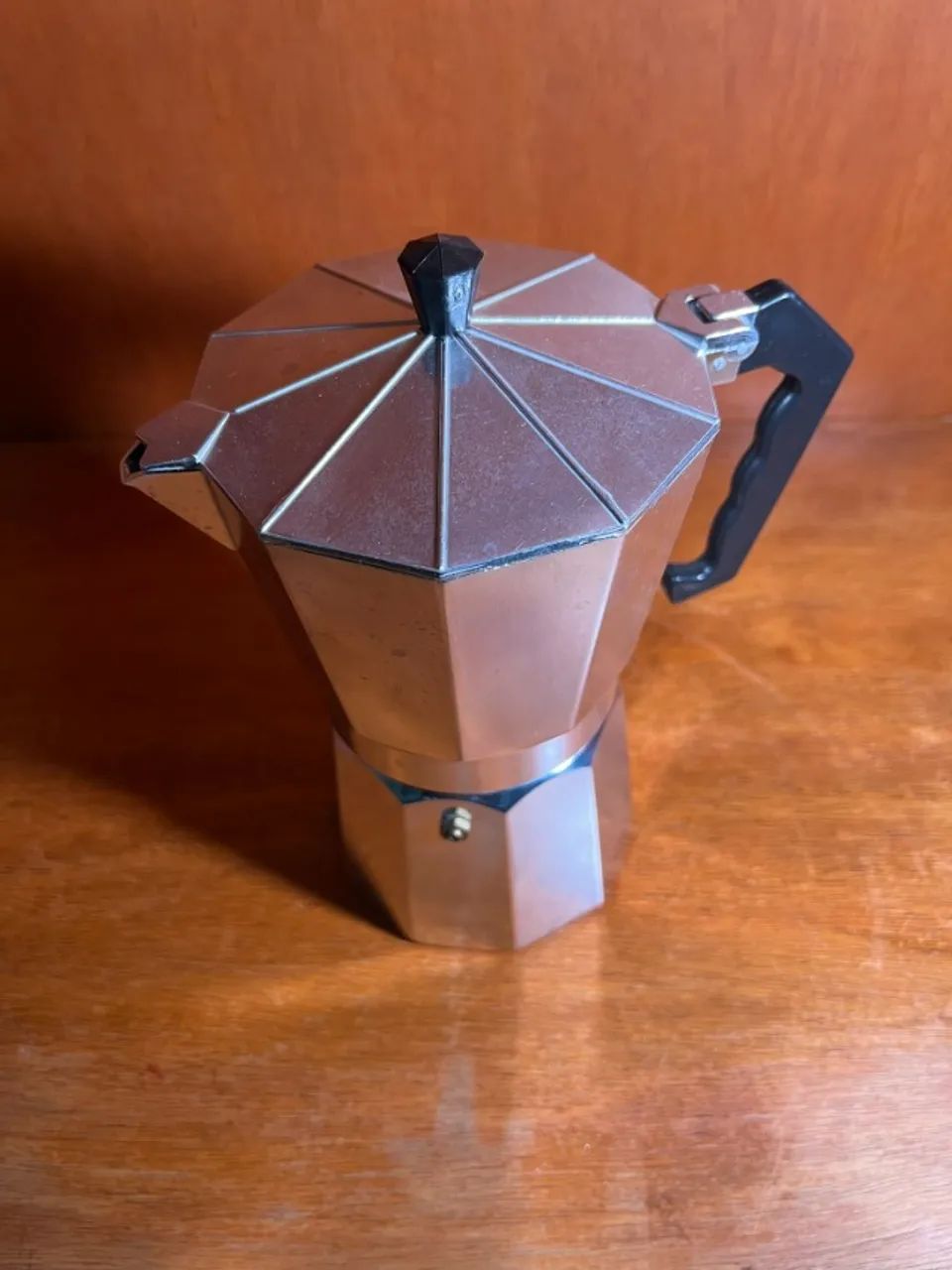 Cafeteira Italiana Moka 12 Xícaras (600mL)- Extra Grande - SEMINOVA, NUNCA USADA - Foto 3