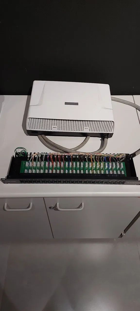 PABX Impacta 68i com Voice Panel instalado