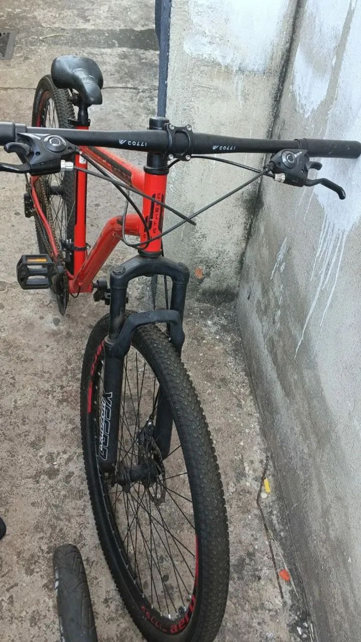 Bicicleta aro 29 seminova 