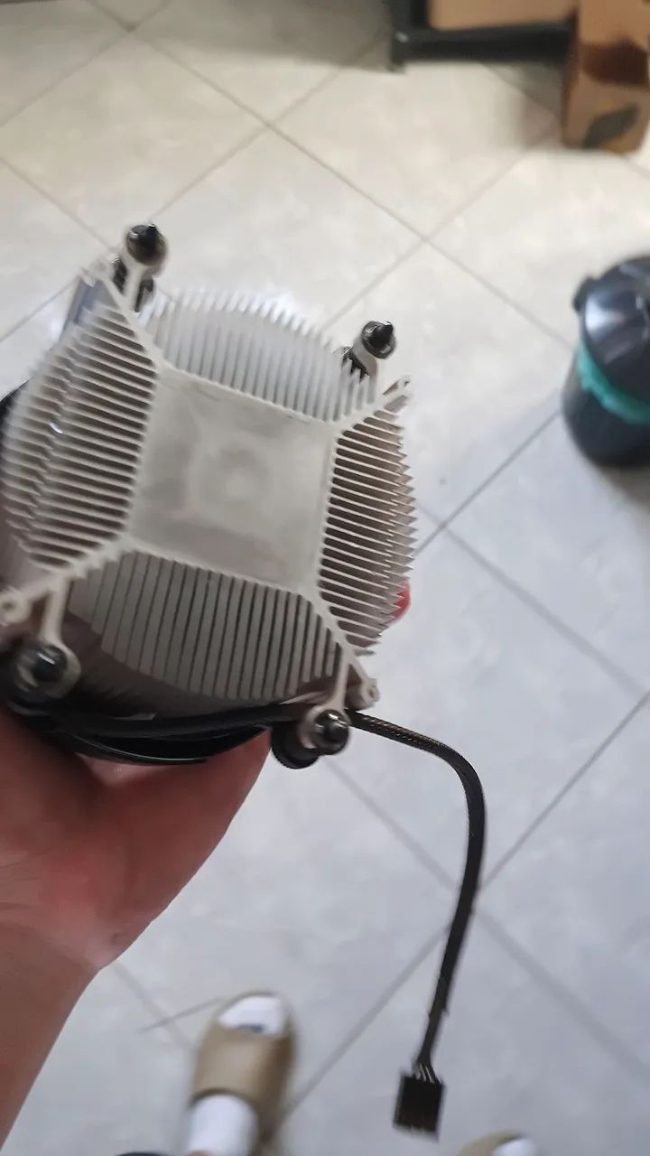 Ryzen 5 3400G com cooler AM4 - Foto 4