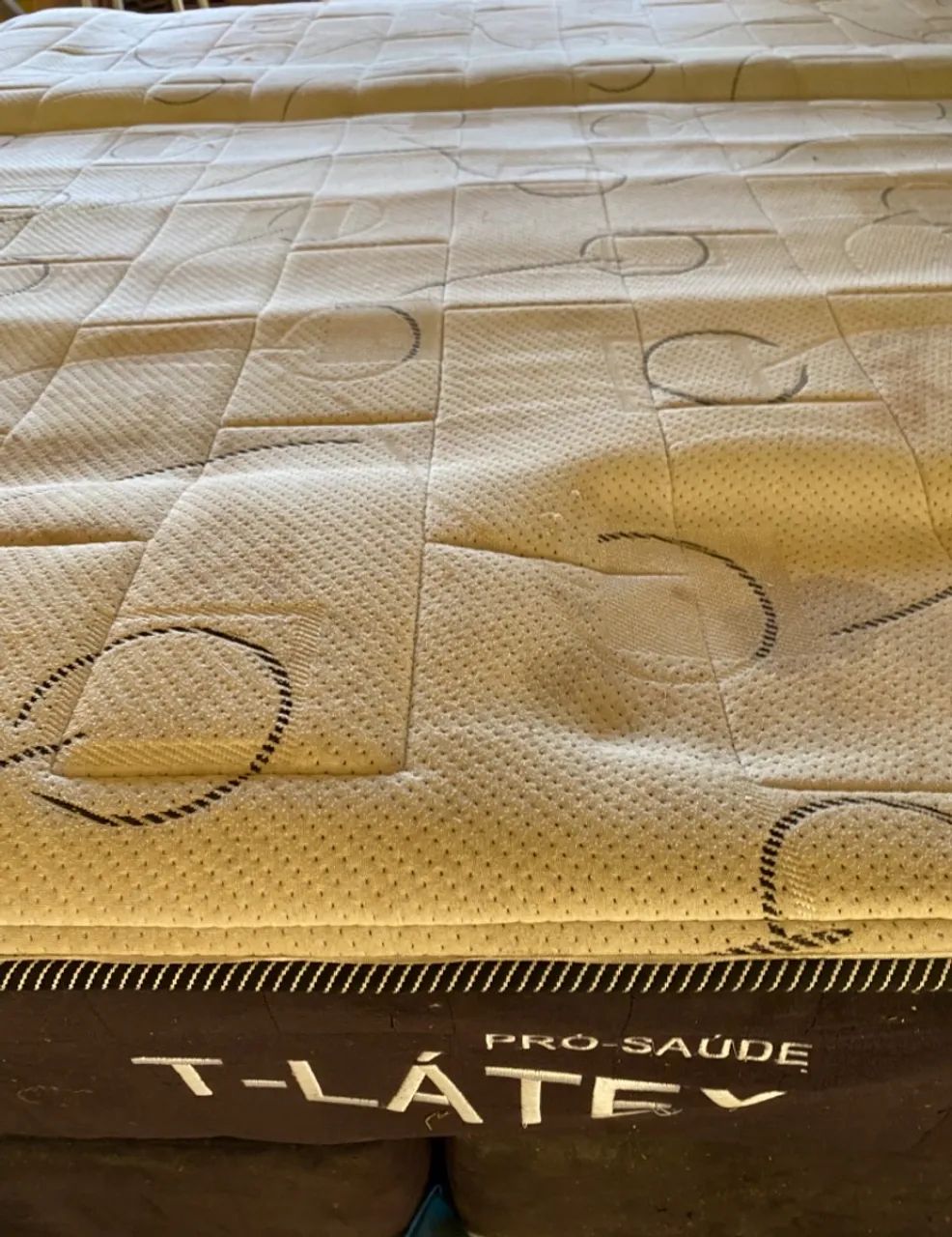 Cama Box Queen com Colchão e Base - Leia o anúncio com muita atenção! - Foto 3