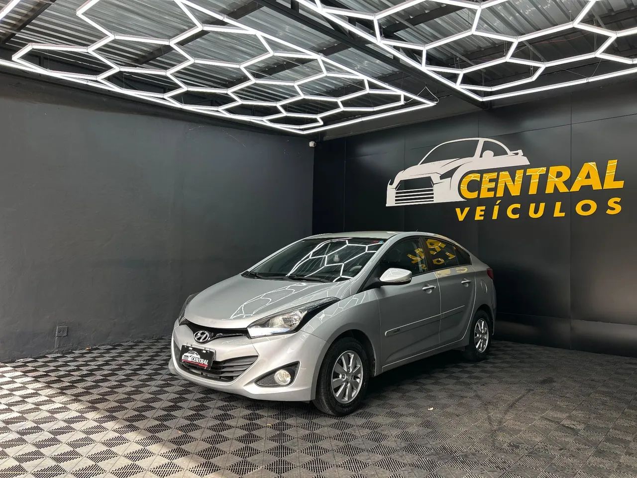 Hyundai Hb20S C.PLUS/C.STYLE 1.6 FLEX 16V MEC.4P 2015
