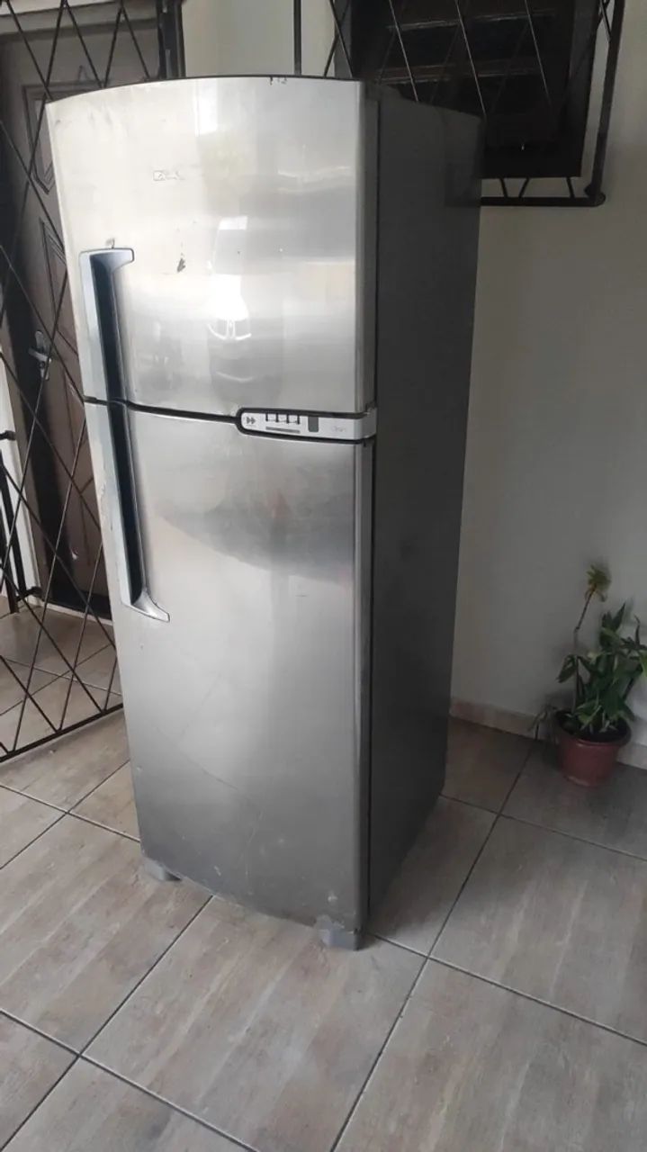 Vendo geladeira  - Foto 2