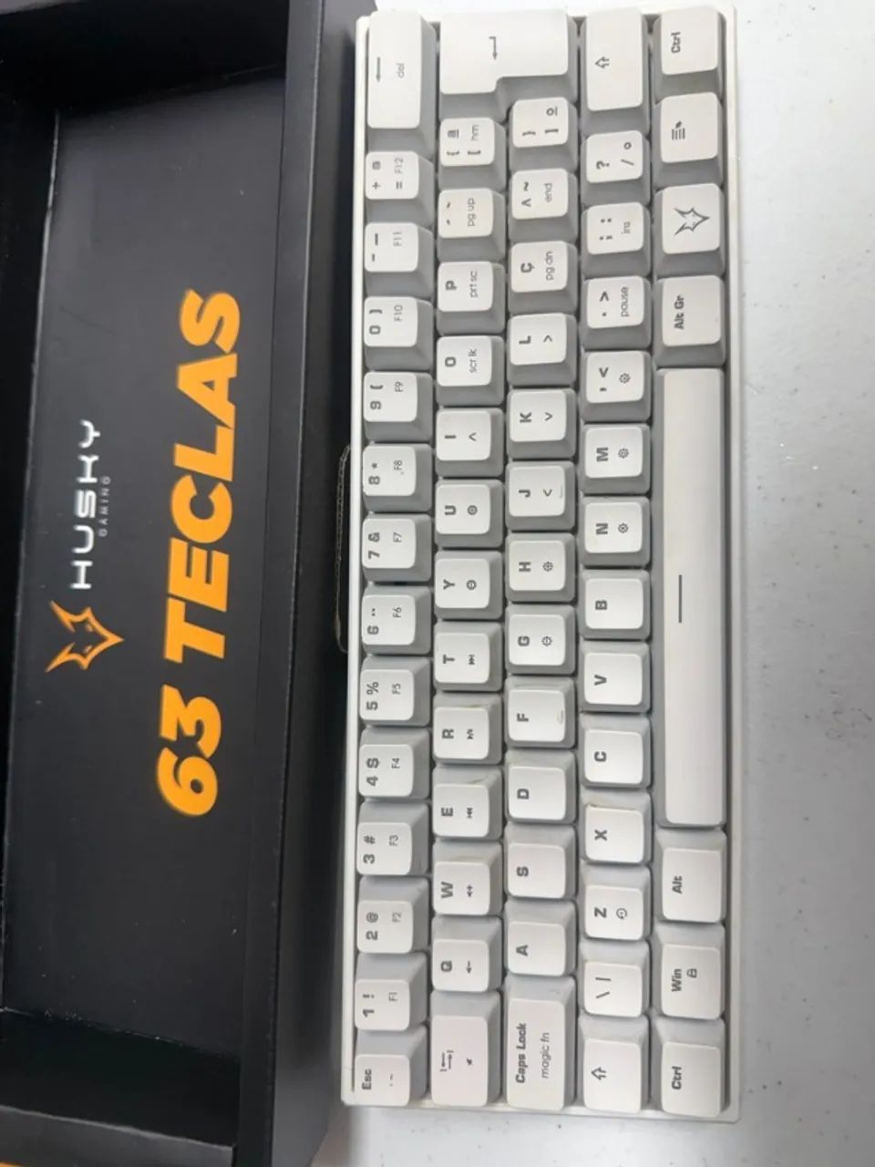 teclado mecânico da marca Husky Gaming, modelo Blizzard (código TC-HBL). - Foto 4