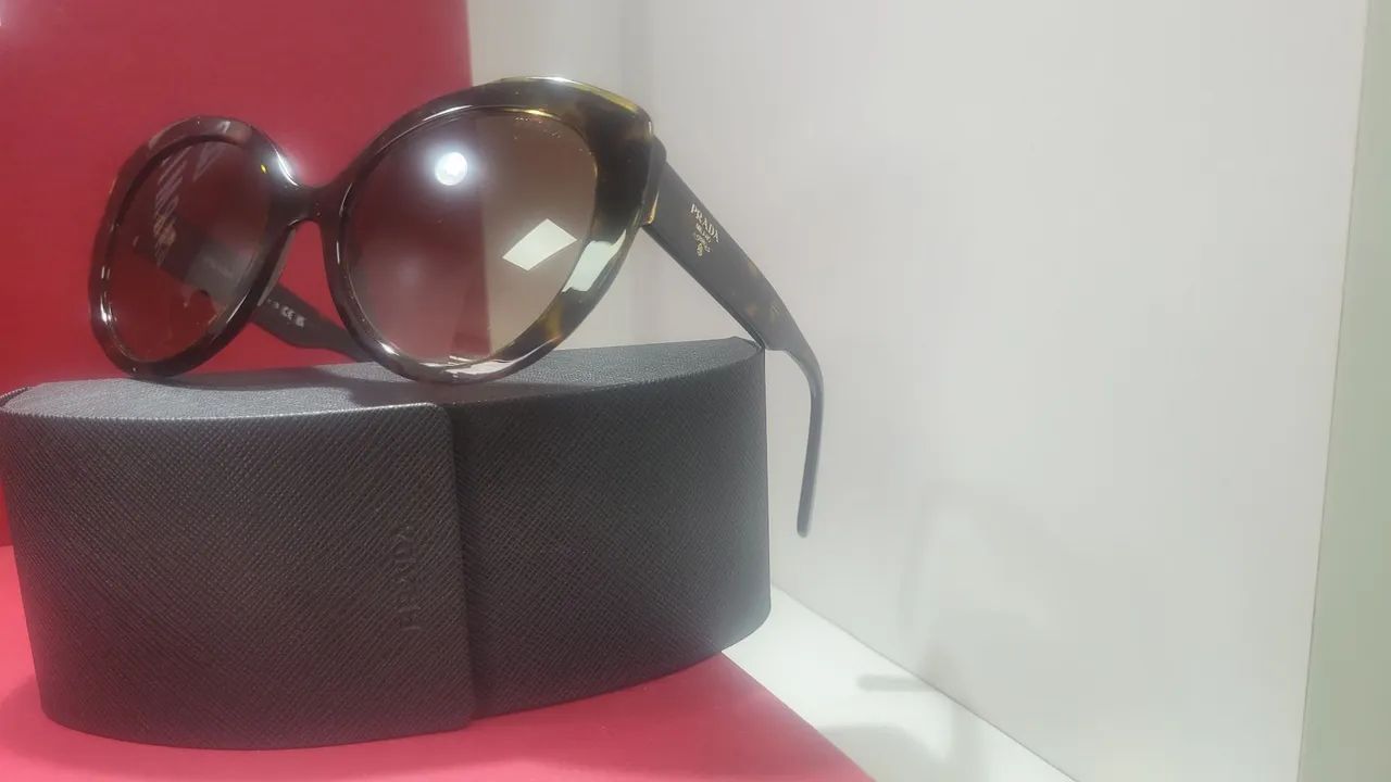Óculos solar Prada Elegante Sofisticado  - Foto 5