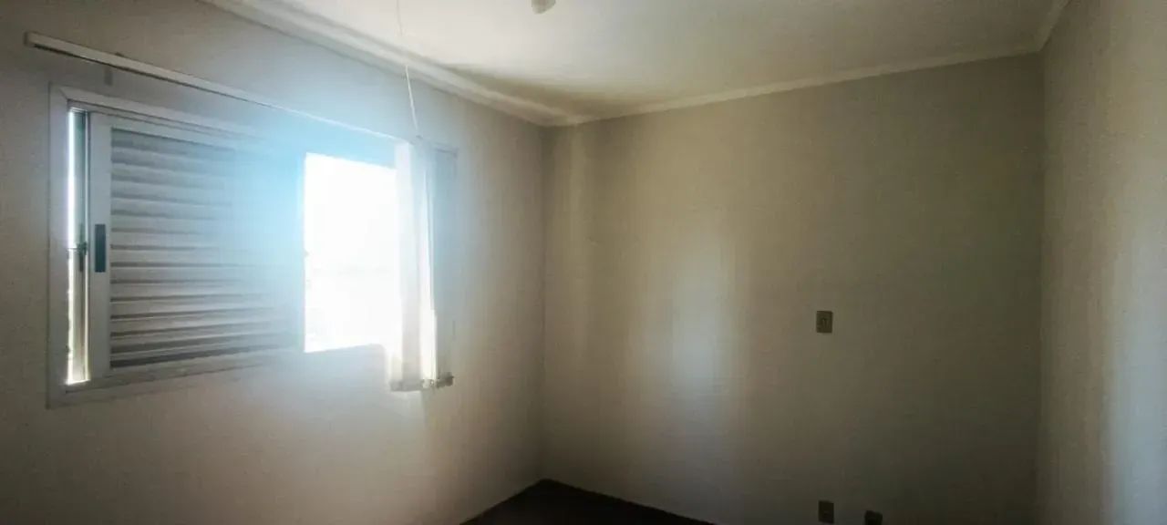 VENDE- SE APARTAMENTO EM PIRASSUNUNGA COM 2 Dorms bem localizado - Foto 4