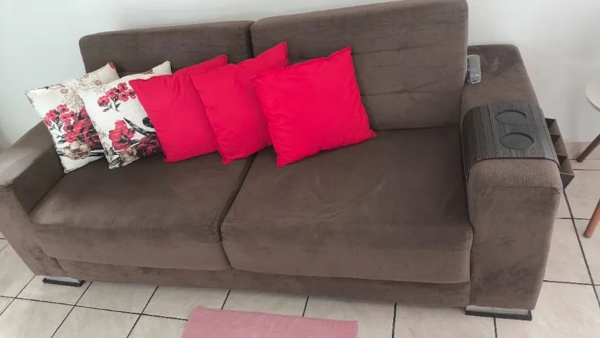 Sofá retrátil em perfeito estado de conservação  - Foto 2